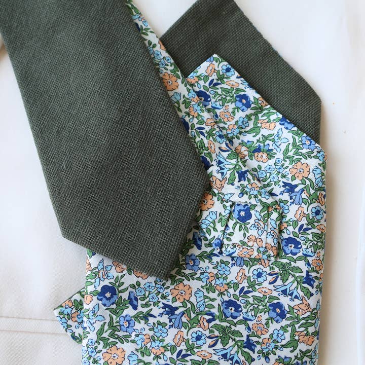 Tie Mood - Wholesale Necktie - Men's - Flynn Olive Green Solid & Floral Tie