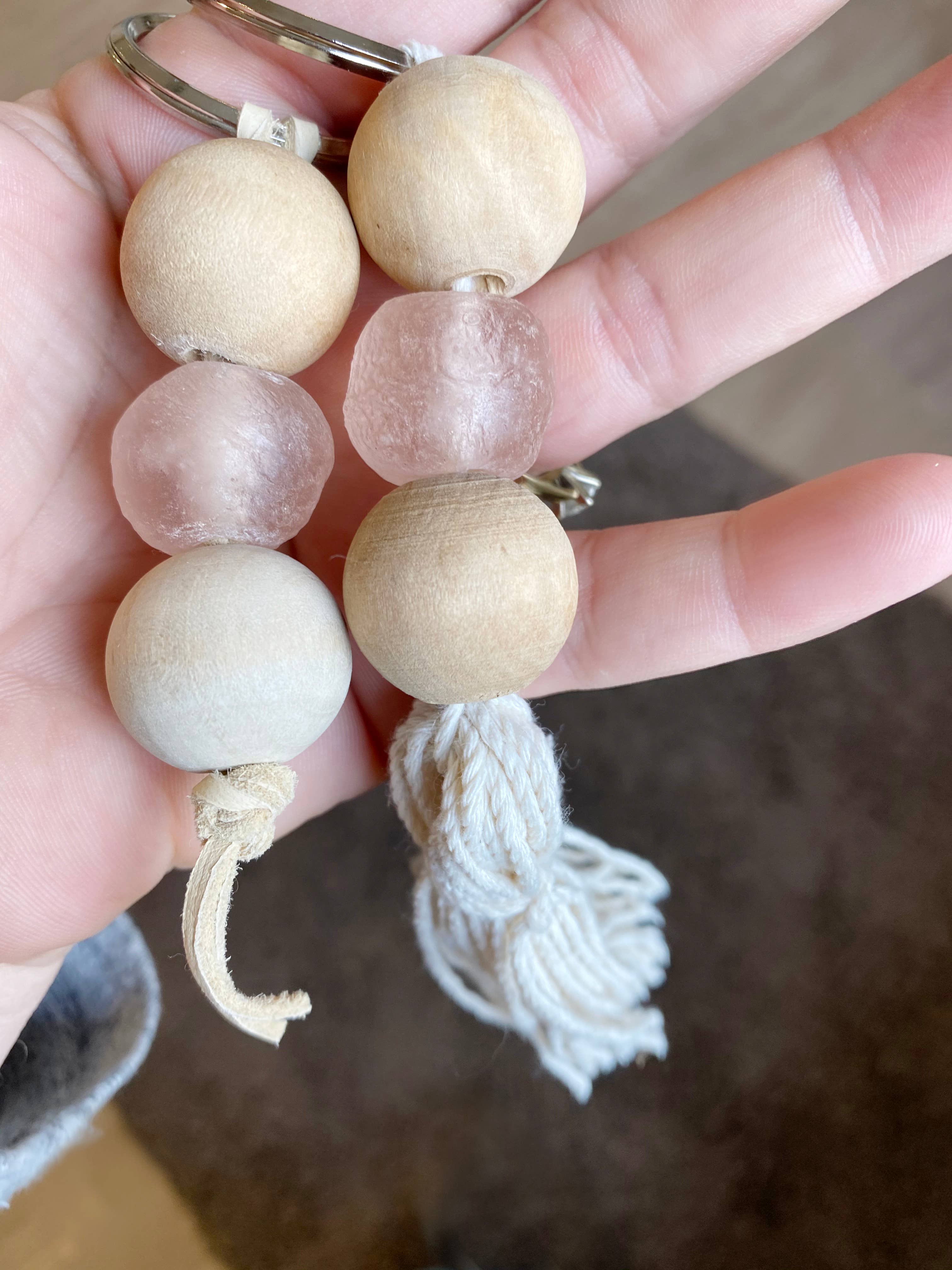 Simply Styled Art - Vente Porte-clés – femme - Porte-clés Boho avec pompon12