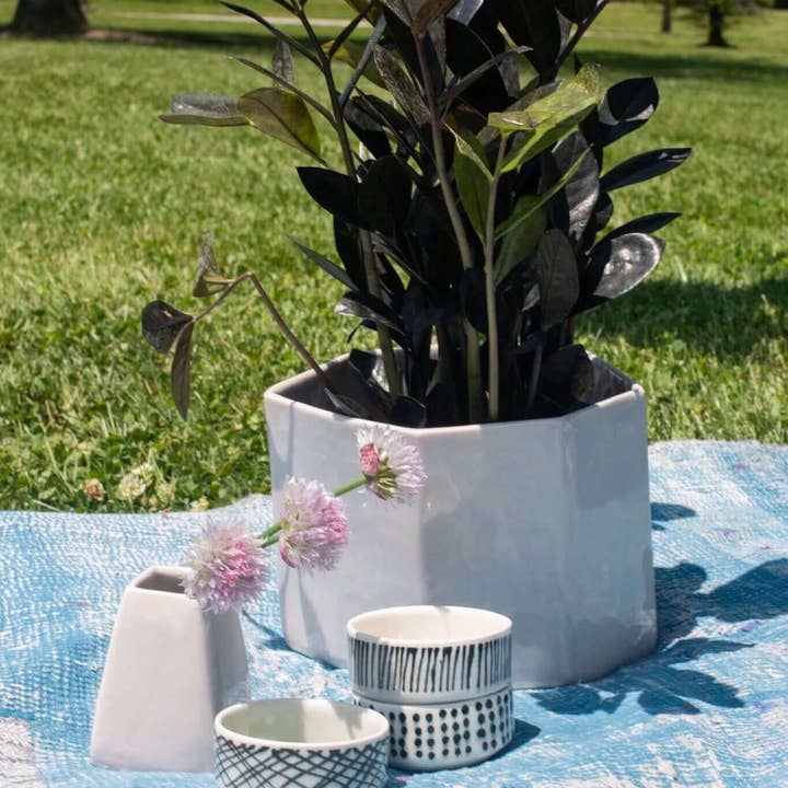 Lauren HB Studio - Wholesale Plant Pot - Large Geo Planter3