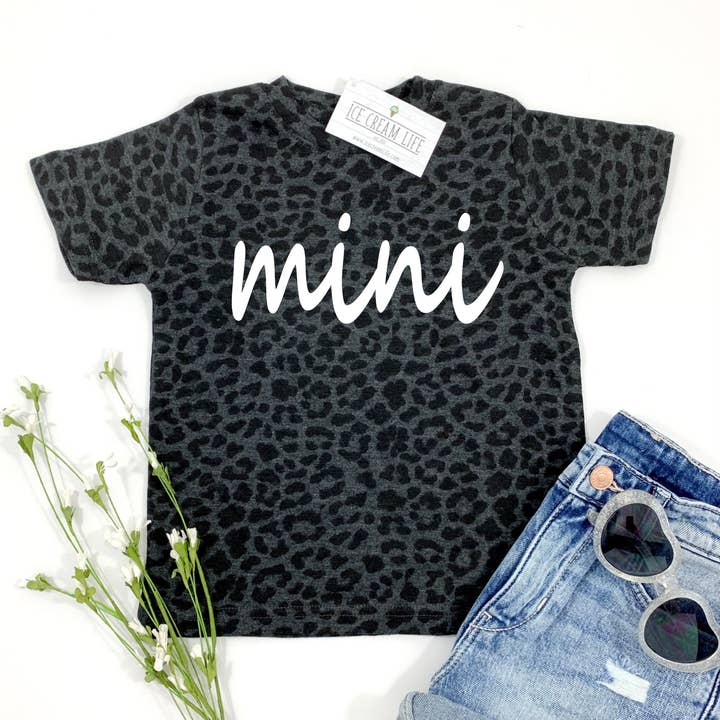 MINI CAMISETA DE LEOPARDO NEGRO, CAMISETA CON ESTAMPADO DE LEOPARDO PARA NIÑA - MATCH MOM para venta al por mayor de Ice Cream Life
