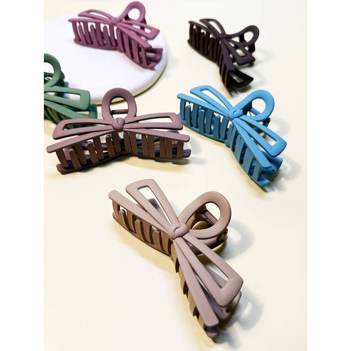 Matte Color Ribbon Shape Hair Claw Clip for wholesale by Funteze