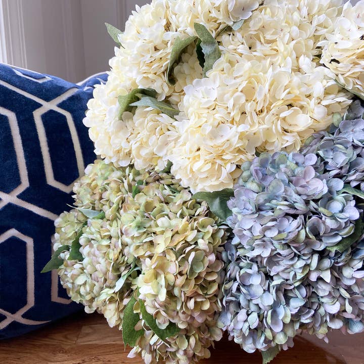 Mills Floral Company - Wholesale Artificial Flowers - Faux Hydrangea Pick - Light Green / Purple - 13 Inch