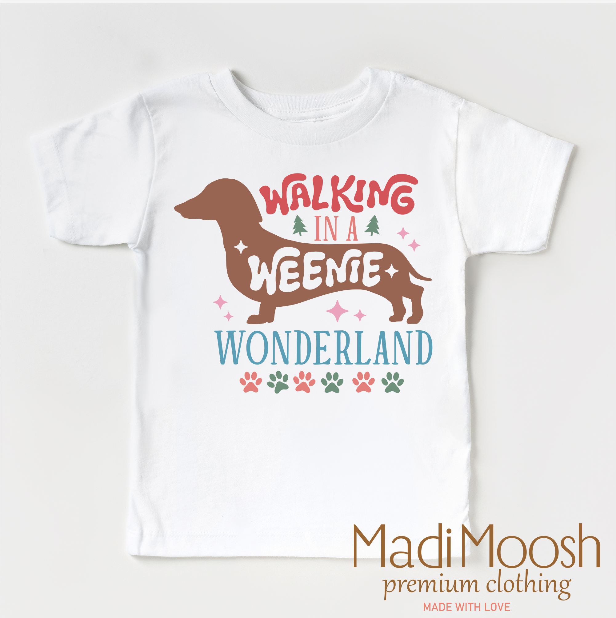 Madi Moosh - Wholesale T-shirt met zeefdruk - Kinderen - Shirt van Walking Through A Weenie Wonderland - Dachshund Christmas Tee4