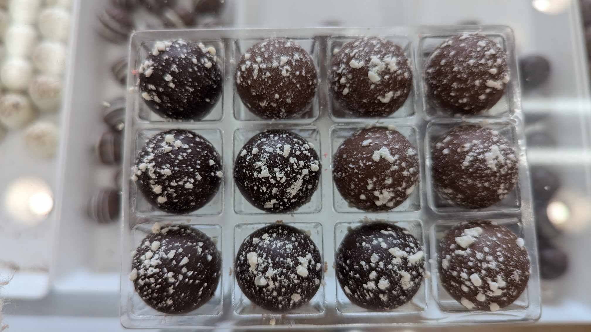 Color Me Chocolate - Wholesale Chocolate Box - Chocolate Truffles - Rum