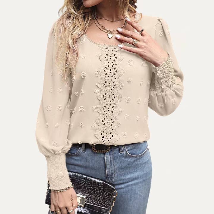 The Moment Collection - Wholesale Blouse - Dames - Altijd trendy Swiss Dot gehaakte top met lange mouwen van mesh3