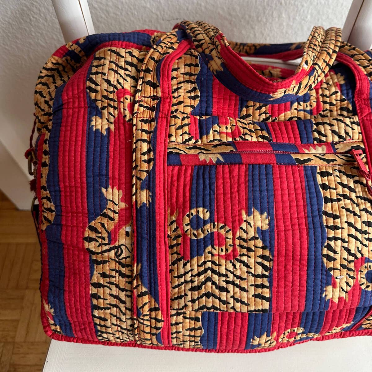 kikooni - Vendita all'ingrosso Sacca da viaggio - Donna - Borsa da viaggio grande Poppy Tiger Diva6