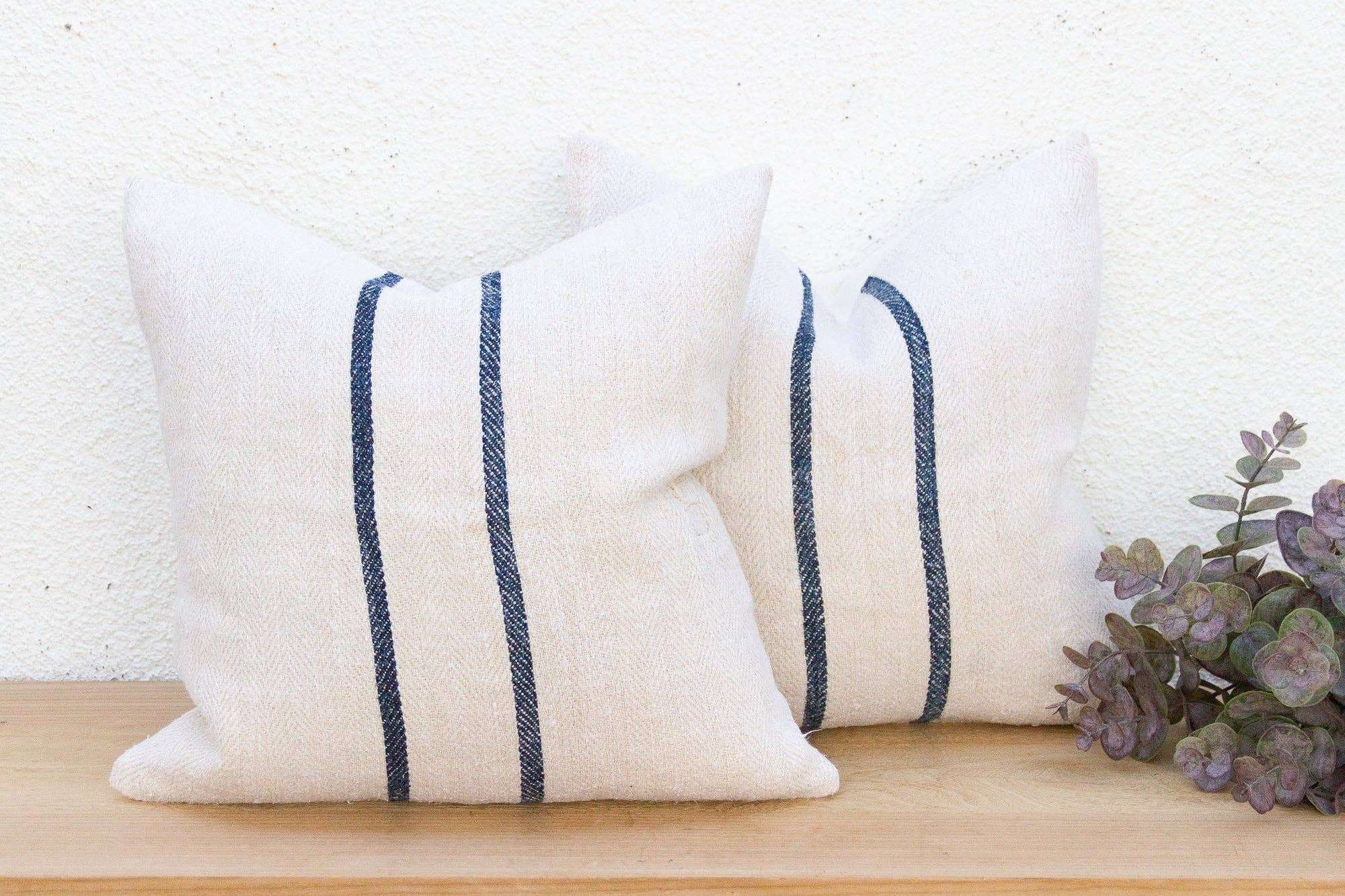 De-cor - Wholesale Throw/Decorative Pillow - Pair of Antique French Grain Sack Linen Pillows6