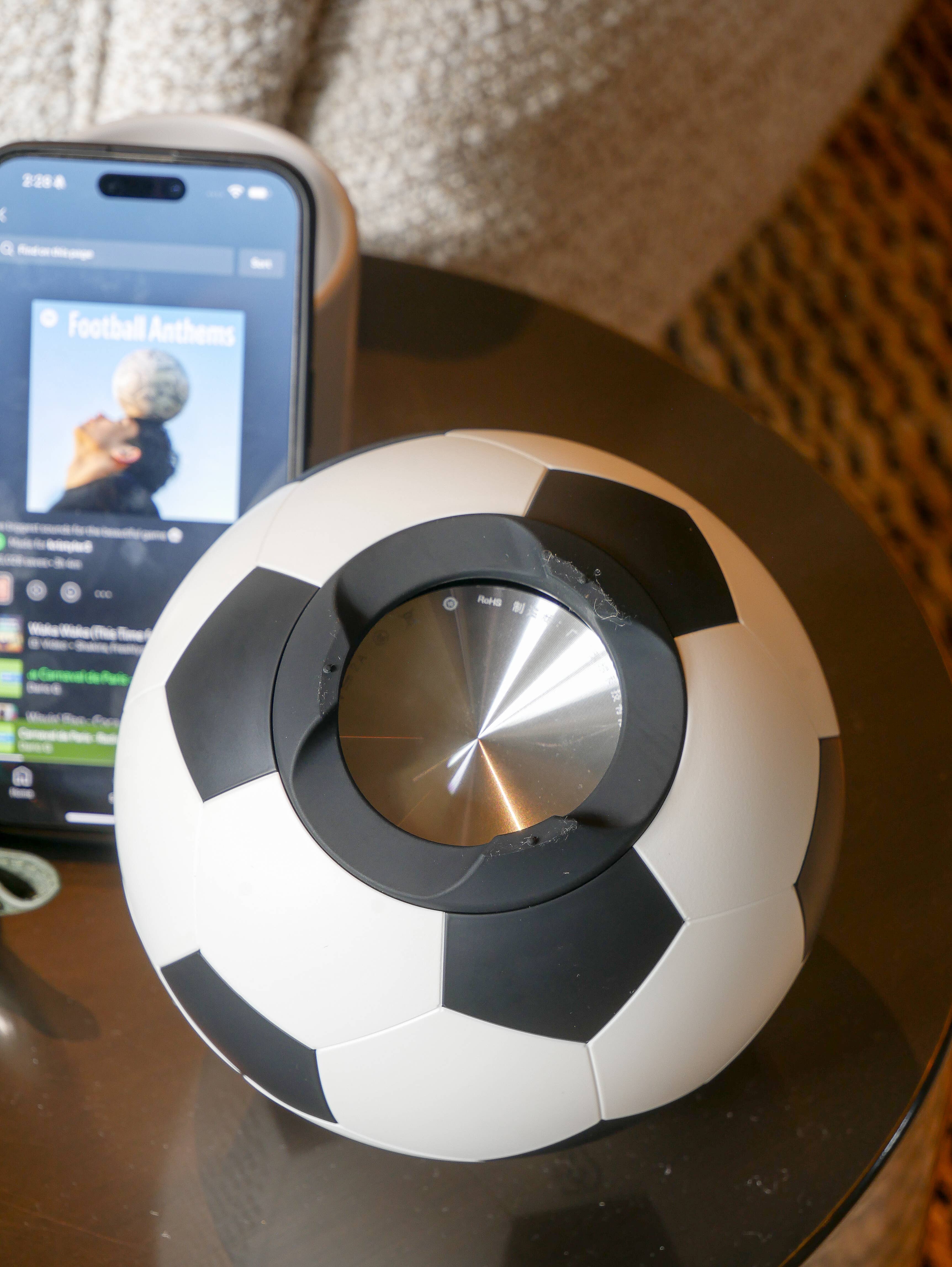 Steepletone UK Ltd – wholesale Speakers – Football Bluetooth Speaker 2