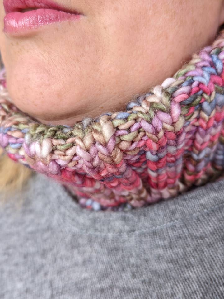Chunky Tweed Neckwarmer - Snood Scarf - Marshmellow Pink for wholesale by Cool Trade Winds