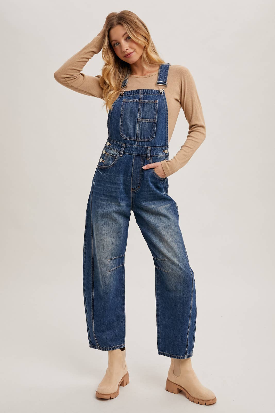Bluivy – Engroshandel Overalls - Dame – Denim bukselårsoverall med moderne, vidde pasform22