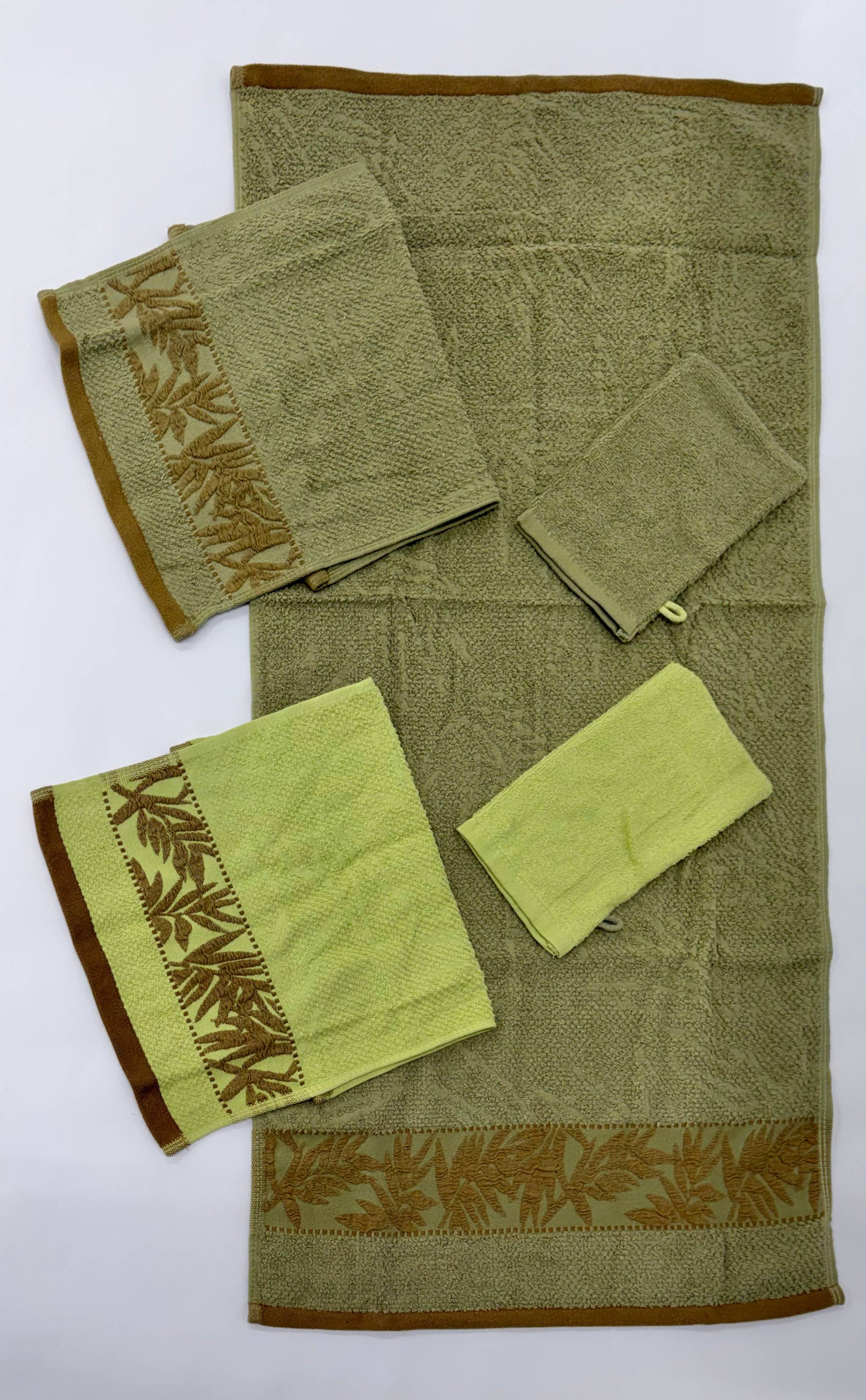 Salzmann Restwaren GmbH - Wholesale Hand Towel - Towels, bath towels, various colors, guest towels1