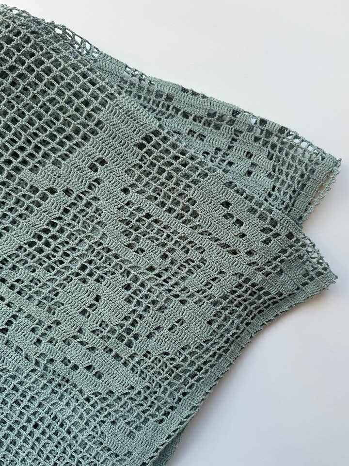 Vintage bedspread made of thread - 1900 - Celadon - 120x170cm for wholesale by Maison Masarin