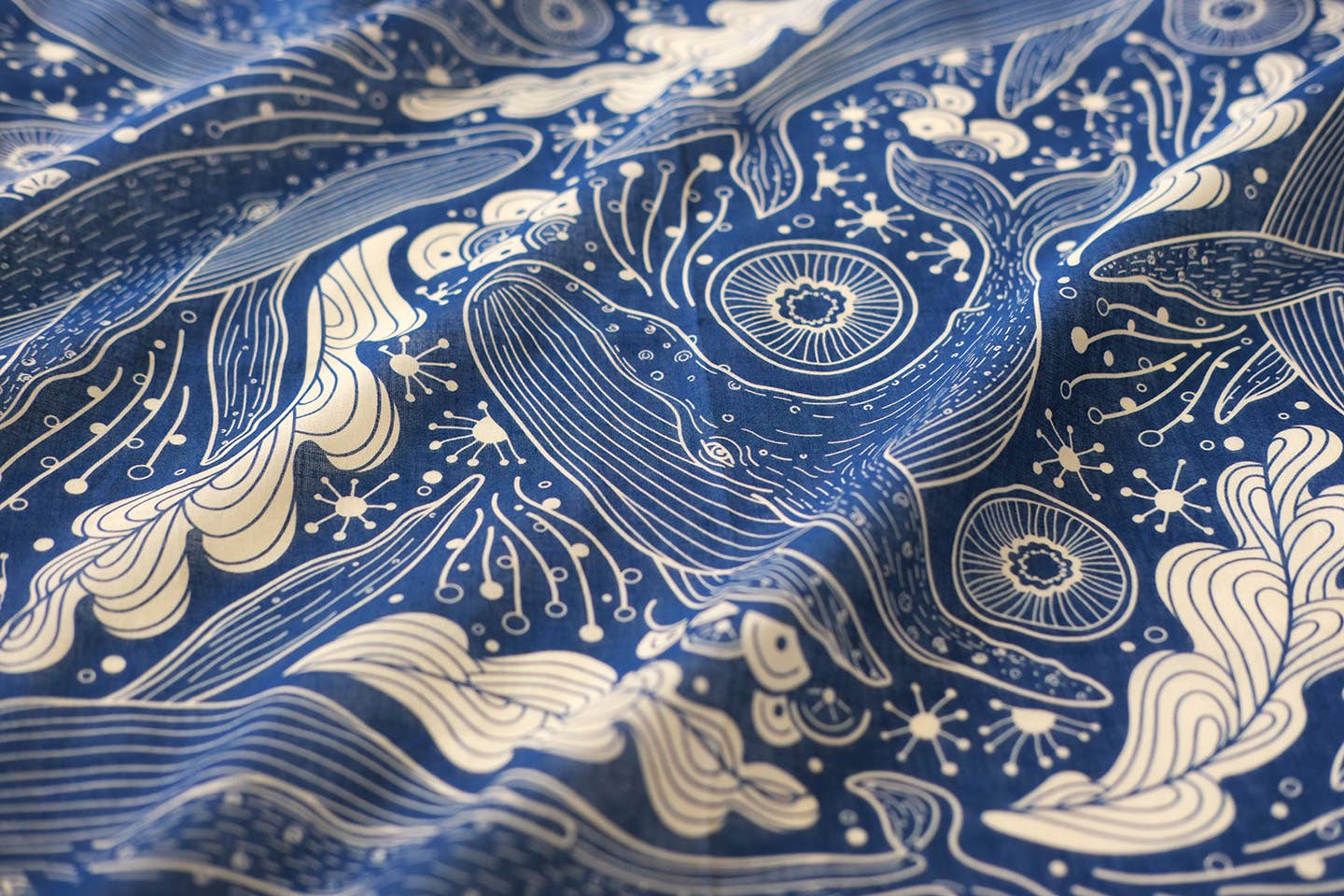 sol&mar art co. - Wholesale Bandana - Unisex - Whale, and the Ocean Bandana Scarf (Navy)3