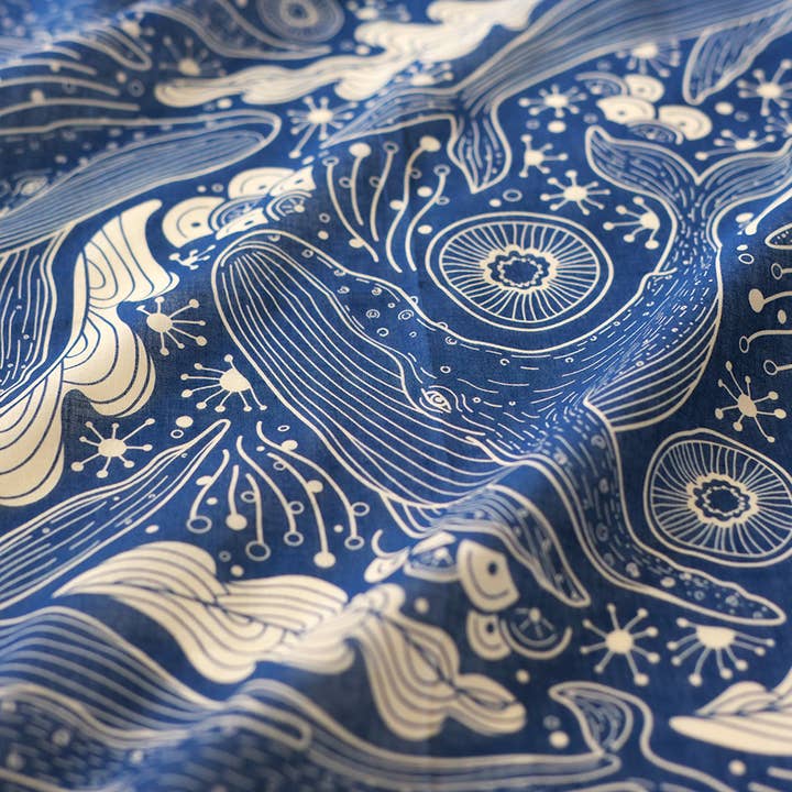 sol&mar art co. - Wholesale Bandana - Unisex - Whale, and the Ocean Bandana Scarf (Navy)3