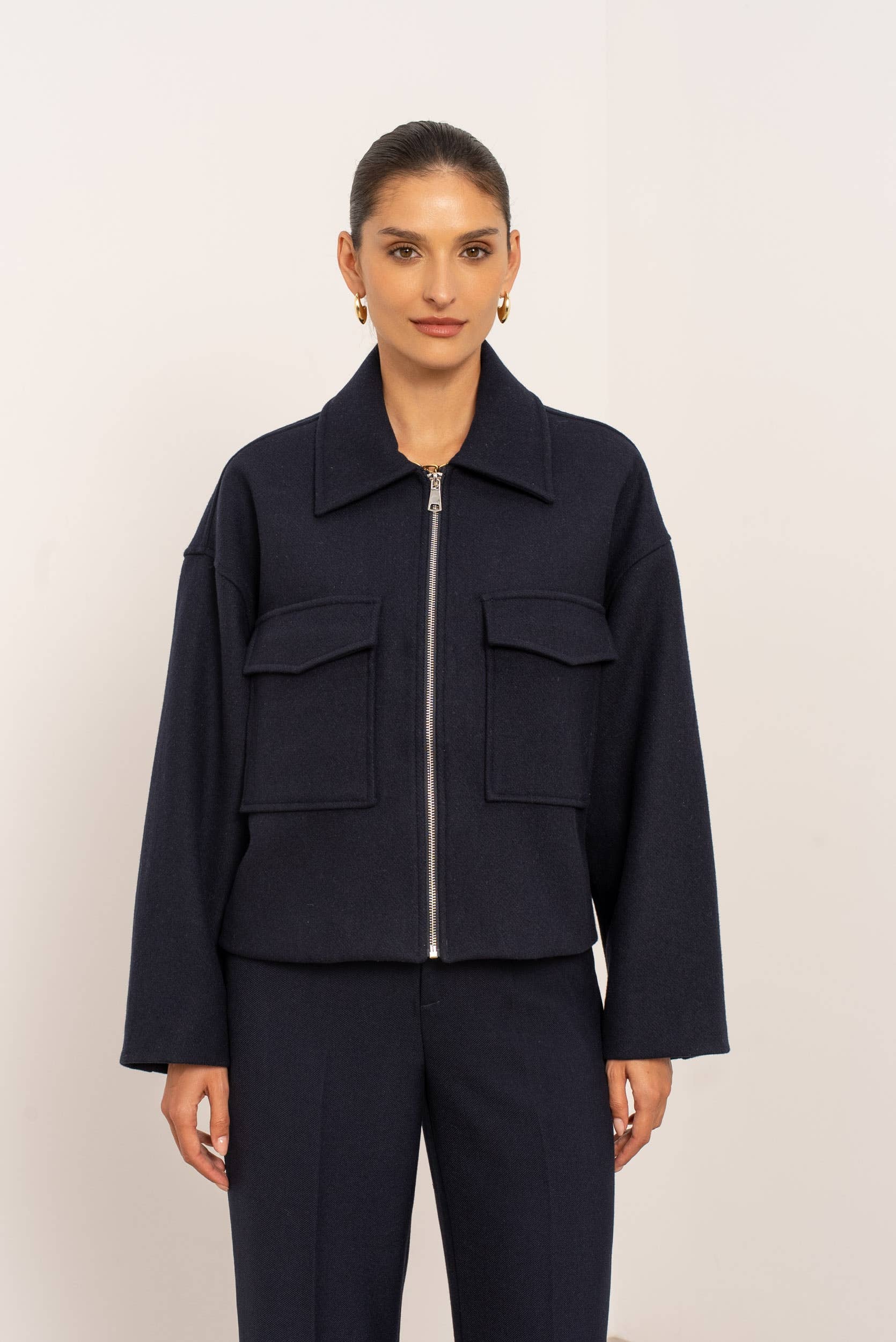 Attentif Paris - Wholesale Jacket - Women's - Structured short jacket in blended wool with patch pockets5