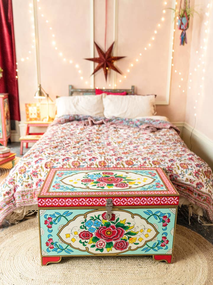 Caja de mantas pintada a mano Rikisha para venta al por mayor de Namaste