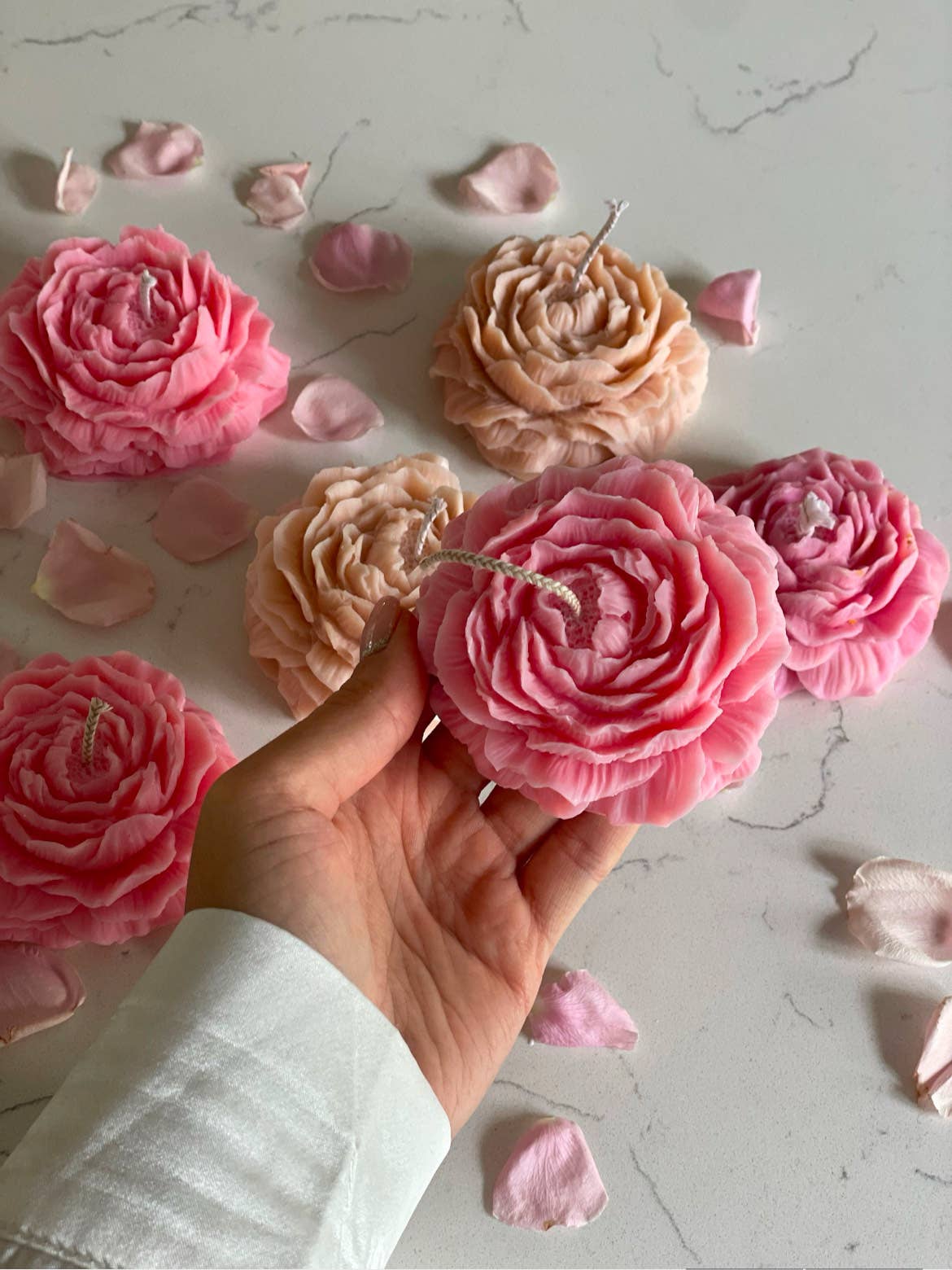 Akivodu Candles - Wholesale Zuilkaars - Pioenroos geurkaars - meerdere kleuren en geuren4