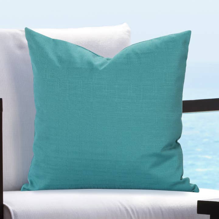 Coussin décoratif intérieur/extérieur Tropical Teal de 20 po pour la vente par Siscovers
