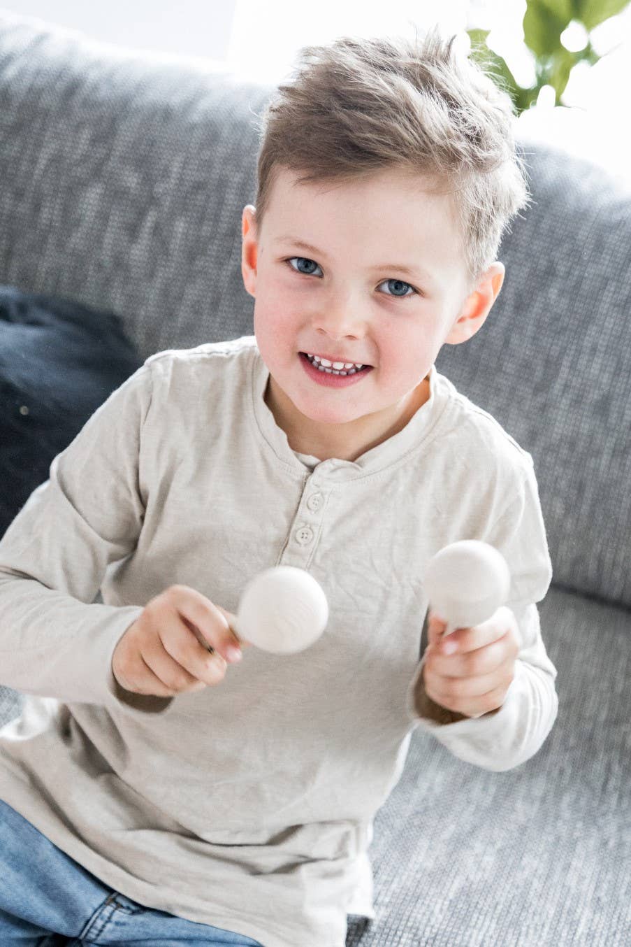 MusikGlück – Engroshandel Musiklegetøj - Børn og baby – Maracas lille rasle i ubehandlet bøgetræ | Trælegetøj til baby2