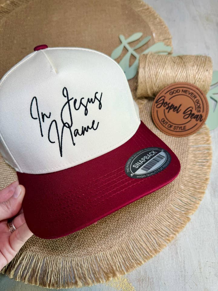 Boné Bordado em Nome de Jesus por atacado de Gospel Gear Co