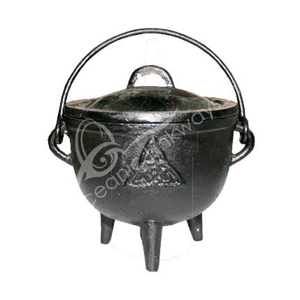 Oceanic Linkways Inc - Wholesale Spiritual Stone/Crystal - (PC)CAULDRON - CAST IRON TRIQUETRA 4.5"0