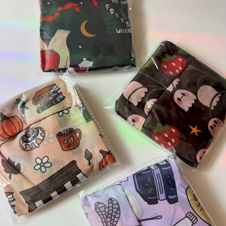 CrescentCatCo - Wholesale Grocery/Shopping Bag - Vampire Saga Bookish Reusable Shopping Bag, Fold Up Pouch5