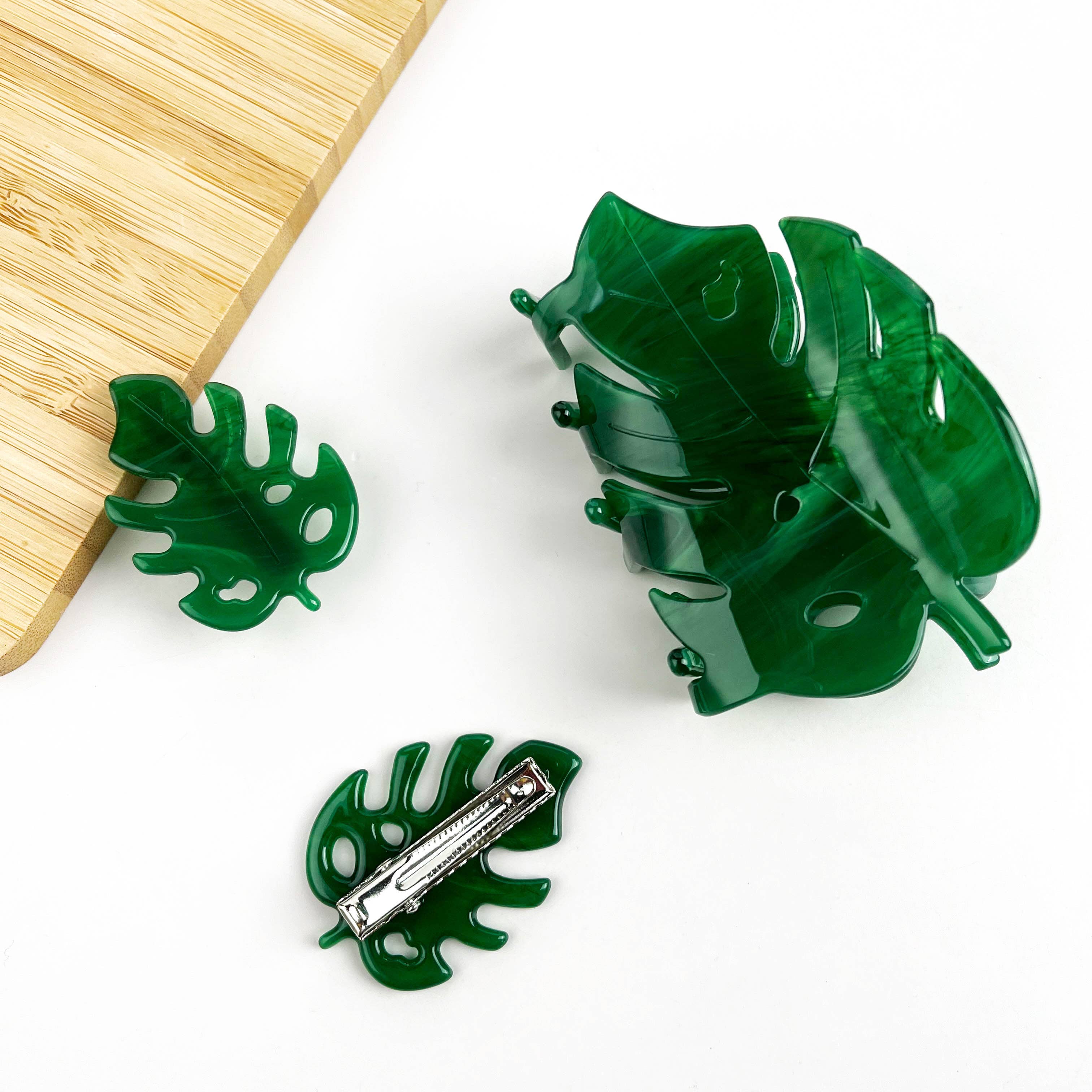 TheDivaSoap - Wholesale Hair Clip - Women's - Acetate Monstera Claw Clip, Plant Leaf Hair Clips9
