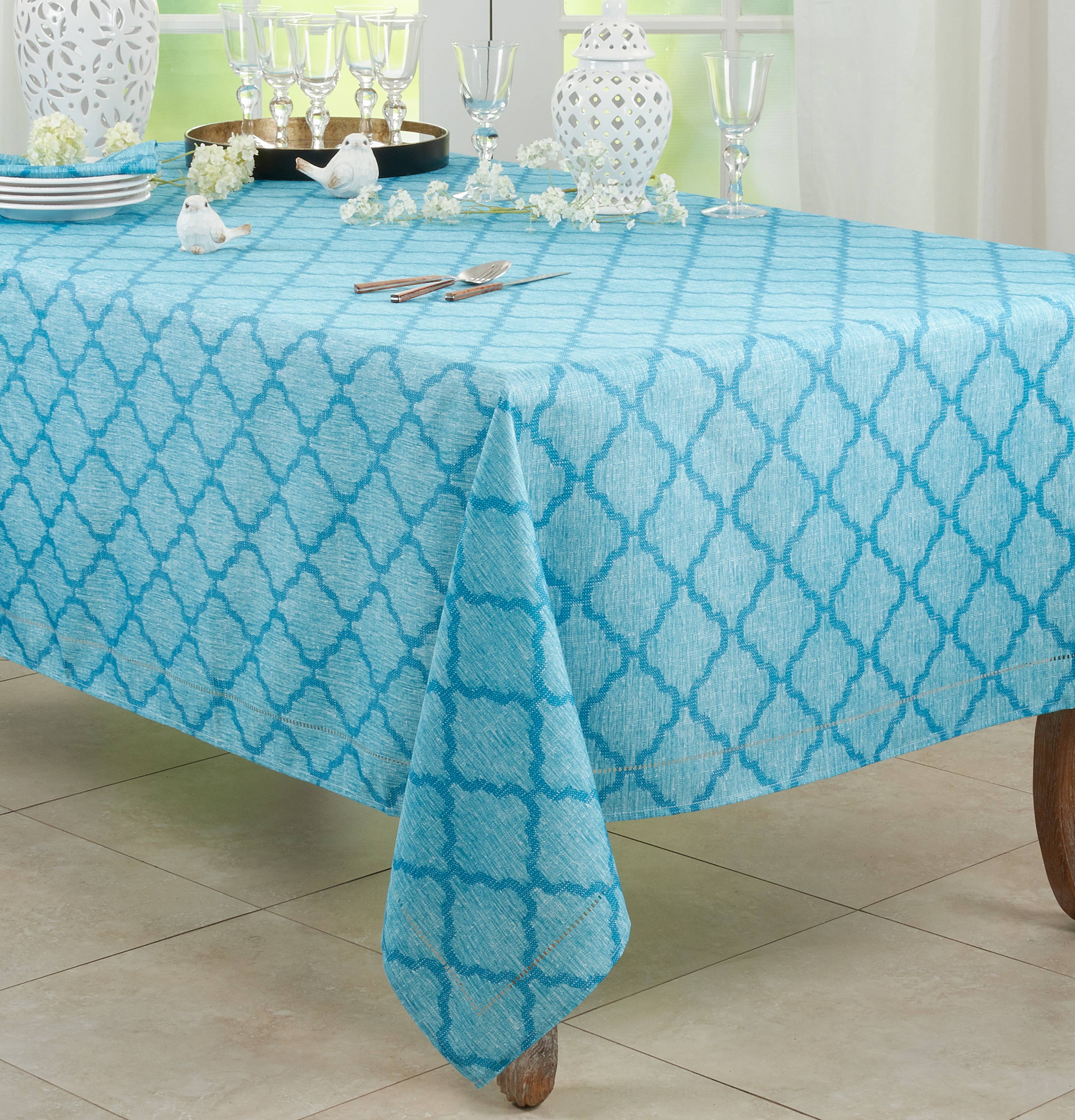 Saro Lifestyle - Wholesale Tablecloth - Moroccan Laser-Cut Hemstitch Tablecloth13