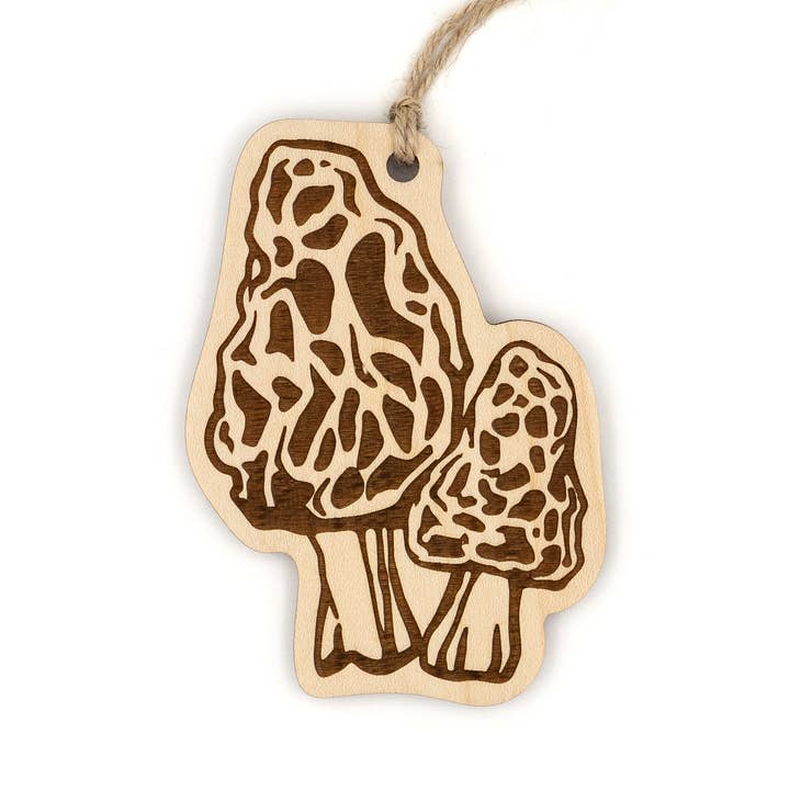 Ornement en bois de morilles pour la vente par Steamer Lane Design