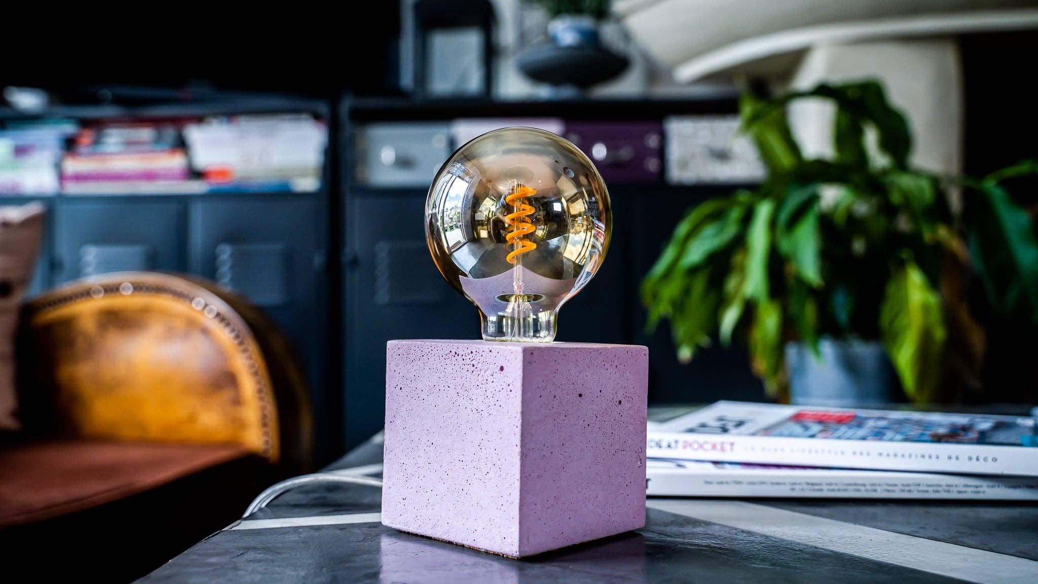 Junny - Wholesale Accent/Desk Lamp - Cube Lamp - Pastel Pink Concrete4