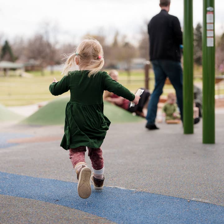 Robe Enfant en Bambou UPF 50+ Forêt pour la vente par Walababy