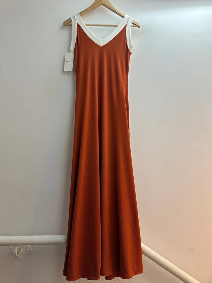 LORIANE - Vendita all'ingrosso Vestito - Donna - 9655 Abito lungo bicolore con spalline1