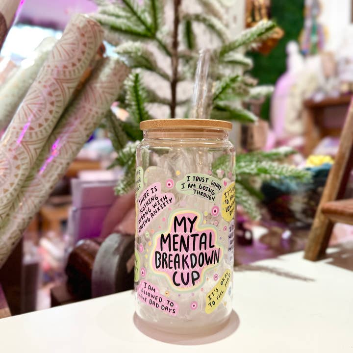Desi design and chai - Vente Verre/tasse - Canette de bière en verre de 16 oz Mental Breakdown avec couvercle en bambou et paille4