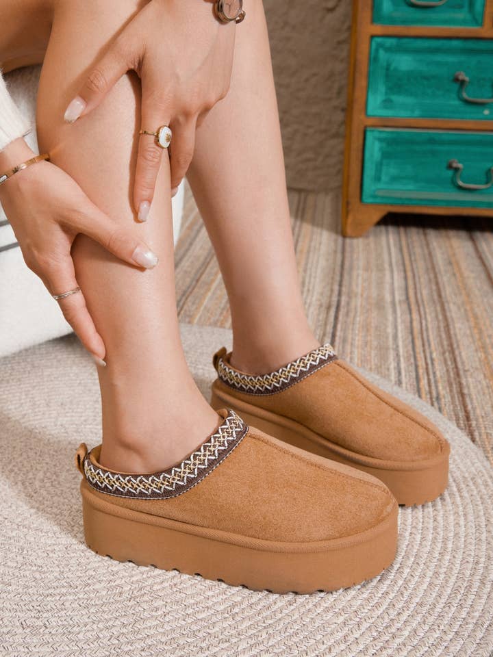 ERYNN - Wholesale Booties - Women's - ankle boot - Maria10