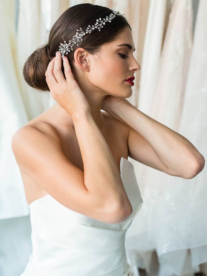 ELARA-HALO für den Großhandel von Brides & Hairpins