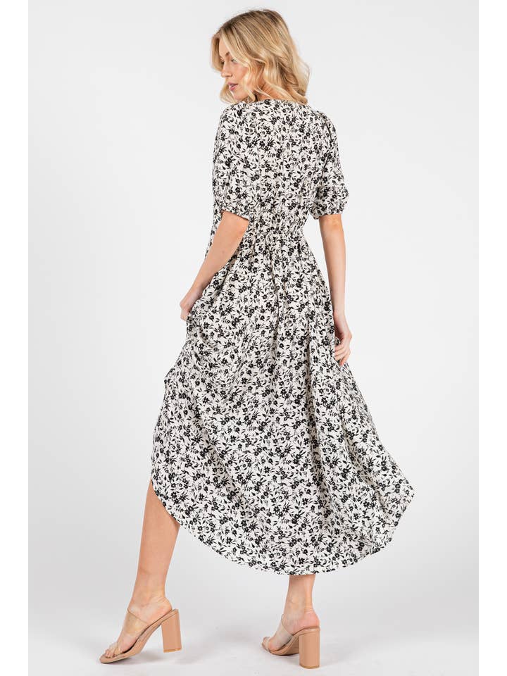 Calista - Wholesale Dress – Women's - SHORT SLEEVE SELF COVER BUTTON DETAIL MIDI DRESS - VD60692