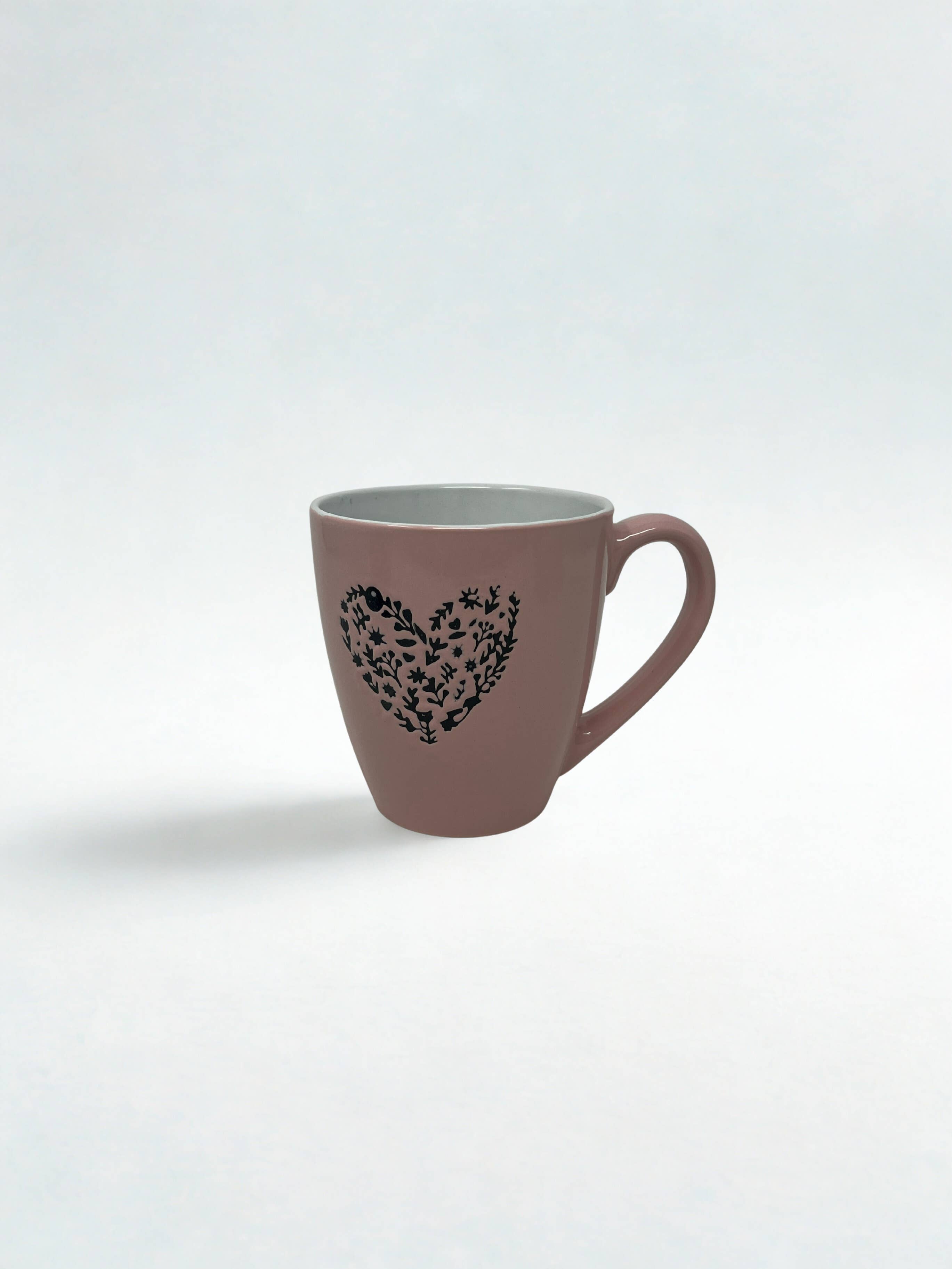 USA HomeMax - Wholesale Coffee Mug - 6" Ceramic Mug Heart Design Assorted Colors4