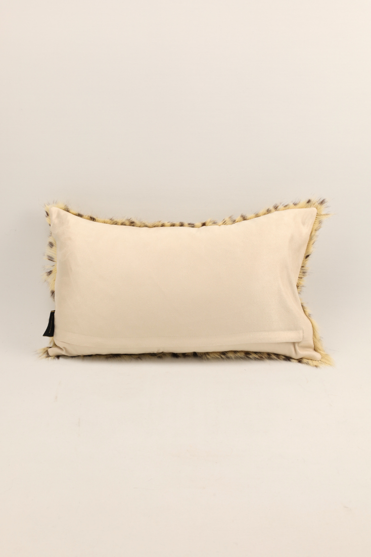 PIETRA DI CASA – wholesale Throw/decorative pillow – Leopard Pattern Goat Leather Pillow3