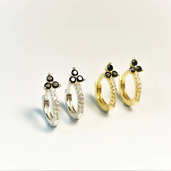 black earrings - dot earrings - delicate earrings for wholesale by Diat