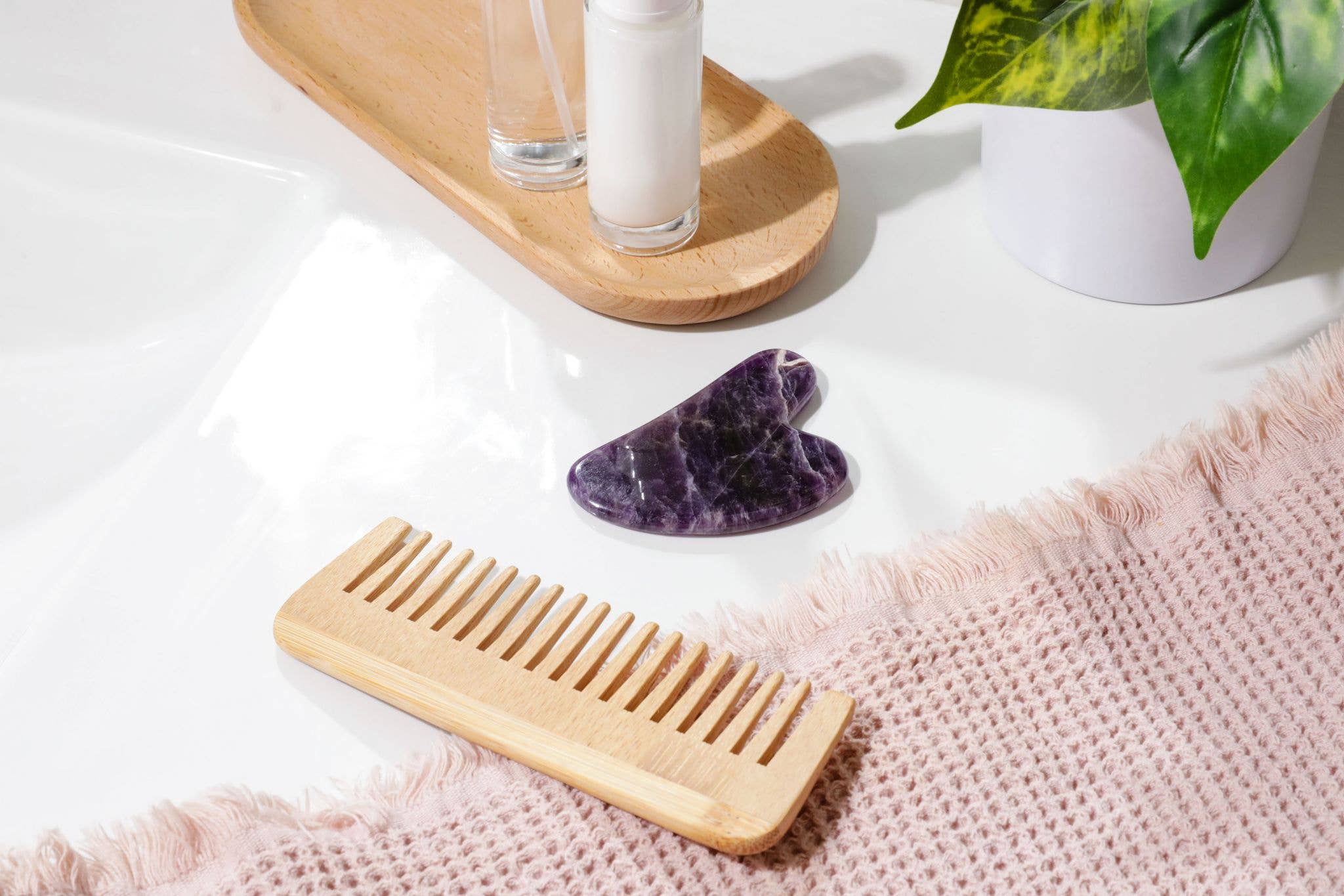 Bamboo Switch - Wholesale Gua Sha Tool - Amethyst Gua Sha | Facial Stone | Christmas Gift Bestseller2