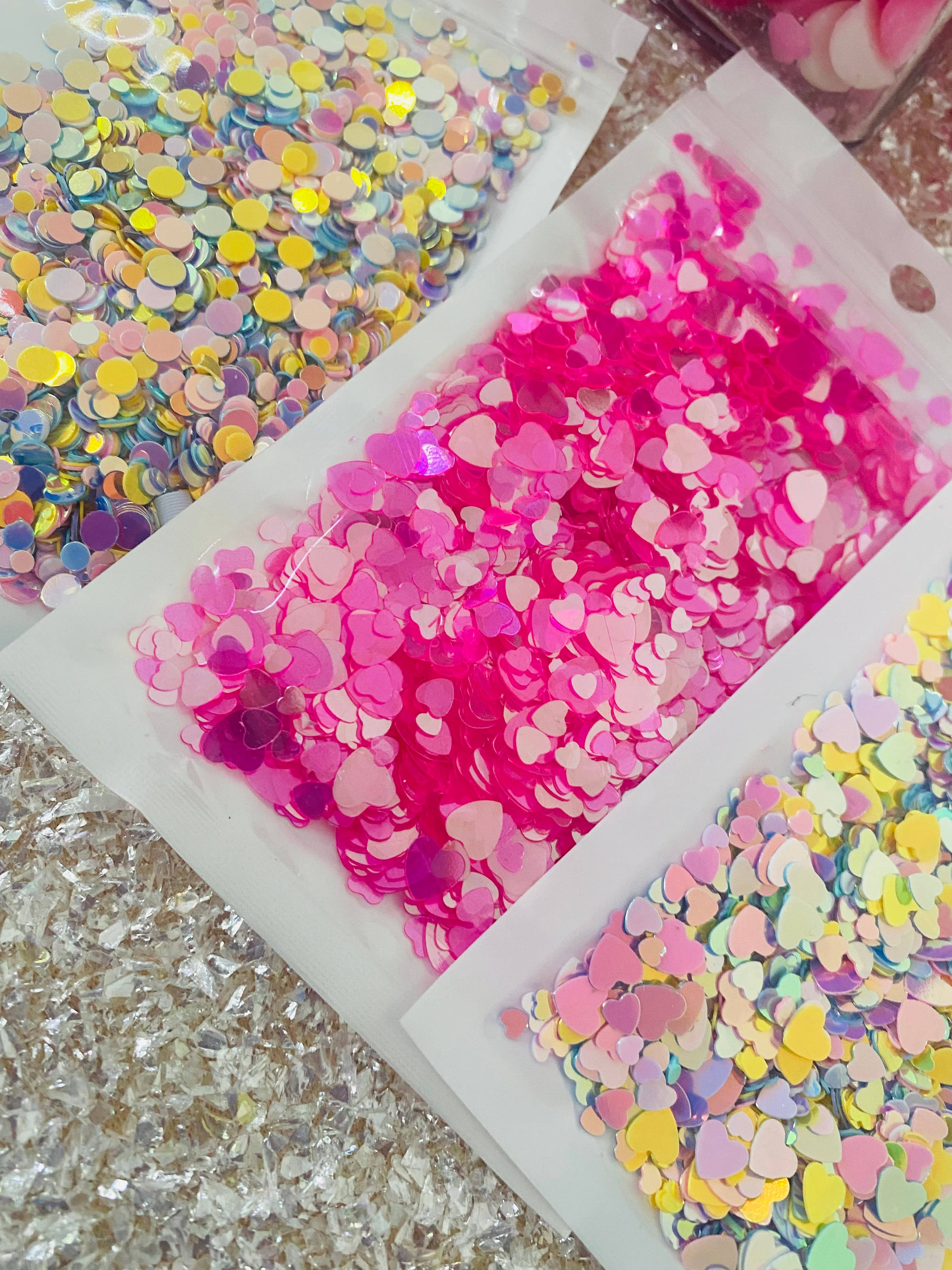 THE HAPPY POST COMPANY - Wholesale Craft Supplies - Mega 20 Glitter Kit9