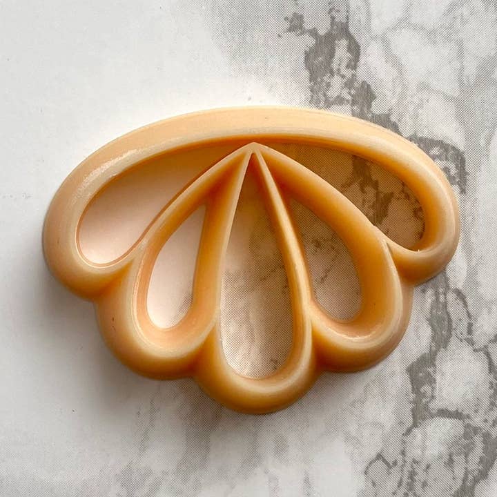 Taglierina per argilla Scallop per la vendita all'ingrosso da parte di EllaRaeMouldsVinyls