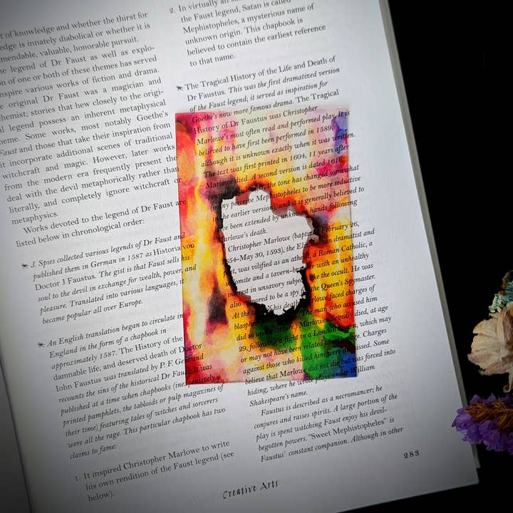 Rensa bokmärke - Bränt papper Ljusa färger Goth Gothic för wholesale av Dark Veinlet