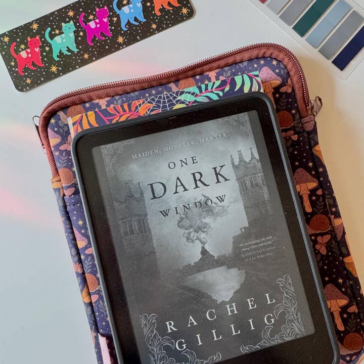 CrescentCatCo - Wholesale Pouch - Women's - Fantasy Reader Book & Kindle Pouch, Medium E-Reader Zip up Book Sleeve3