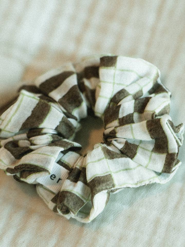 SCHACHMATT SCRUNCHIES für den Großhandel von A RIVER