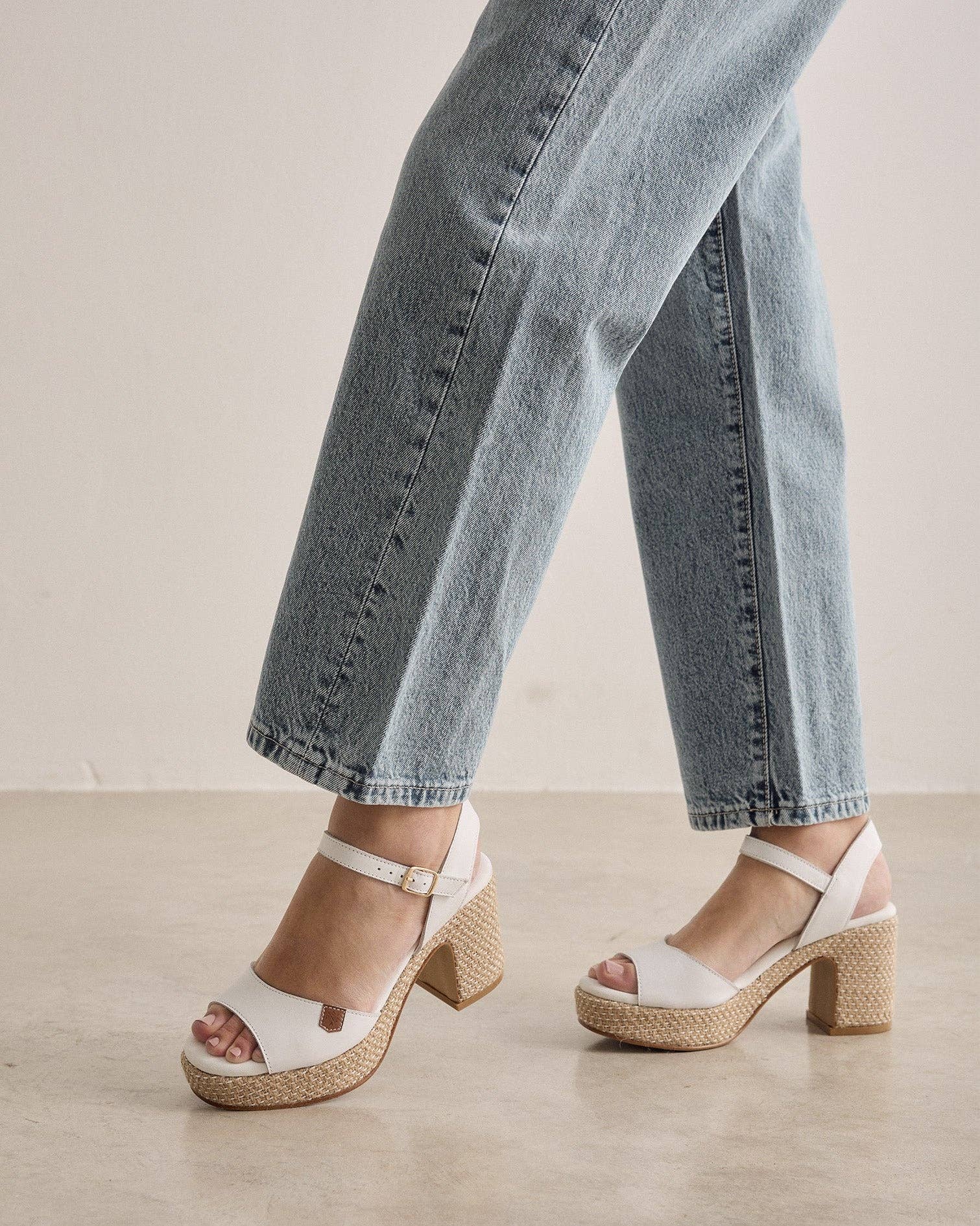 POPA - Wholesale Sandals - Women's - Daira White Leather Sandal1