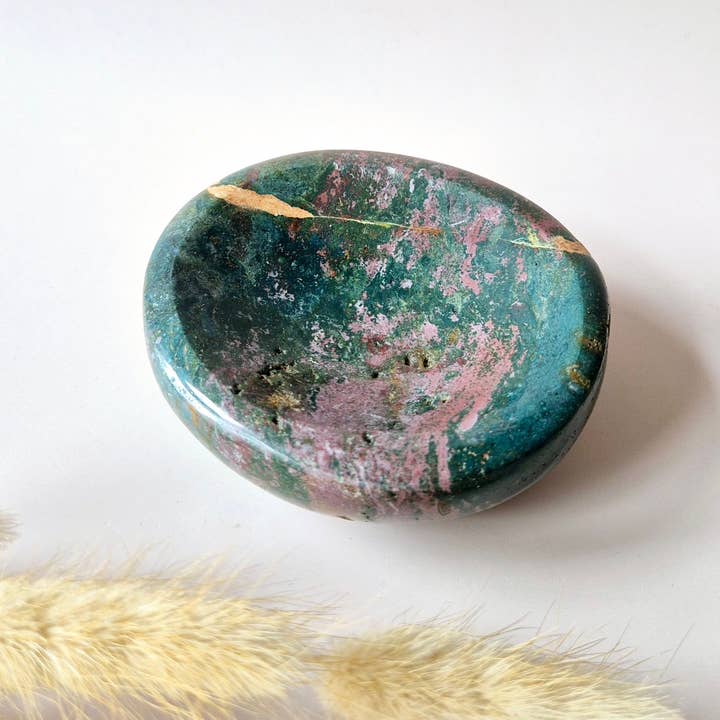 Moonlight Gemstones – wholesale Decorative plate/dish/bowl – XL Ocean Jasper bowl – Hand-polished gemstone bowl #3 – 309 grams1