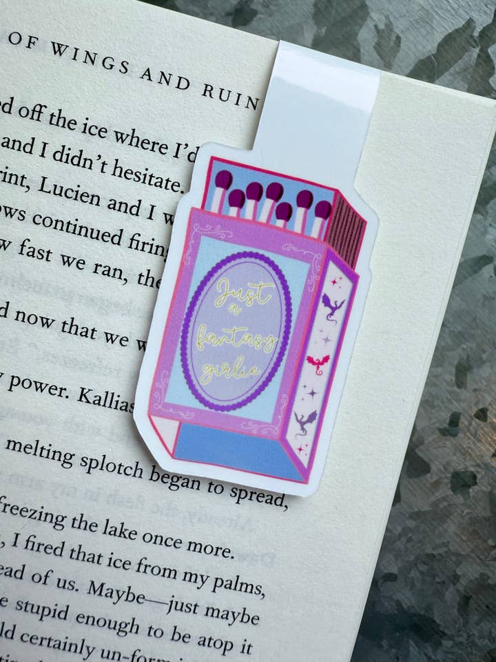 Fantasy pige magnetisk bogmærke|fantasy bogmærke for engroshandel hos Typo Lettering Co