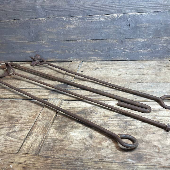 My Amigos Imports - Wholesale Decorative Tabletop Object - Long Branding Iron-Rustic-SR-Metal-Western-Cowboy-3 Ft. Long1