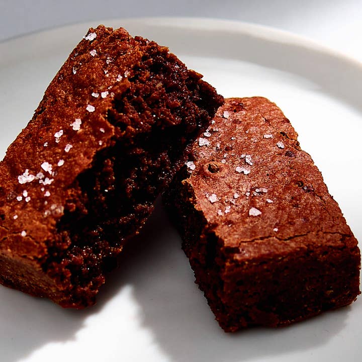 LEXINGTON BAKES - Wholesale Brownie - Fleur de Sel Brownies • 6 Pack4